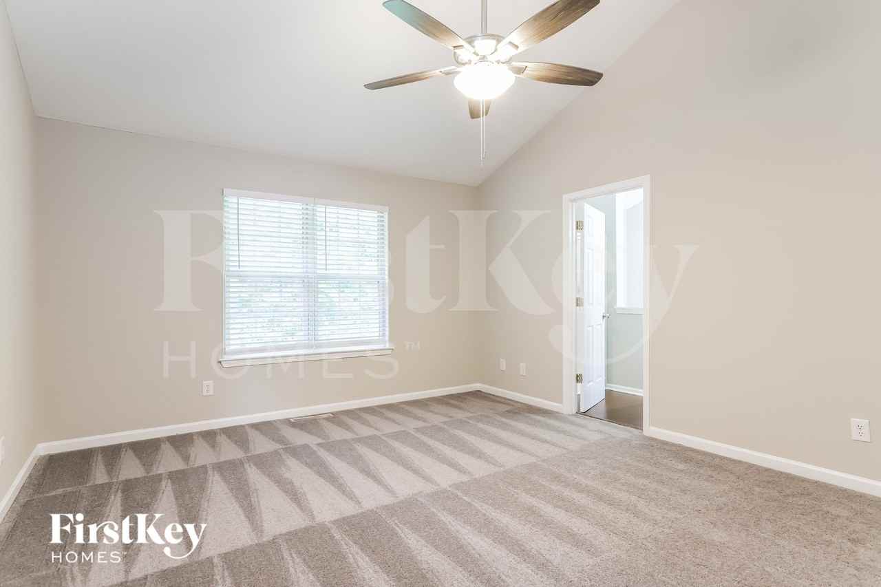 1222 Wilkinson Ct - Photo 7 of 15