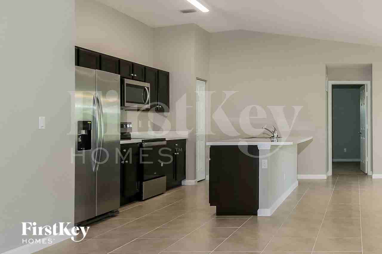 310 Sw Undallo Rd - Photo 6 of 16