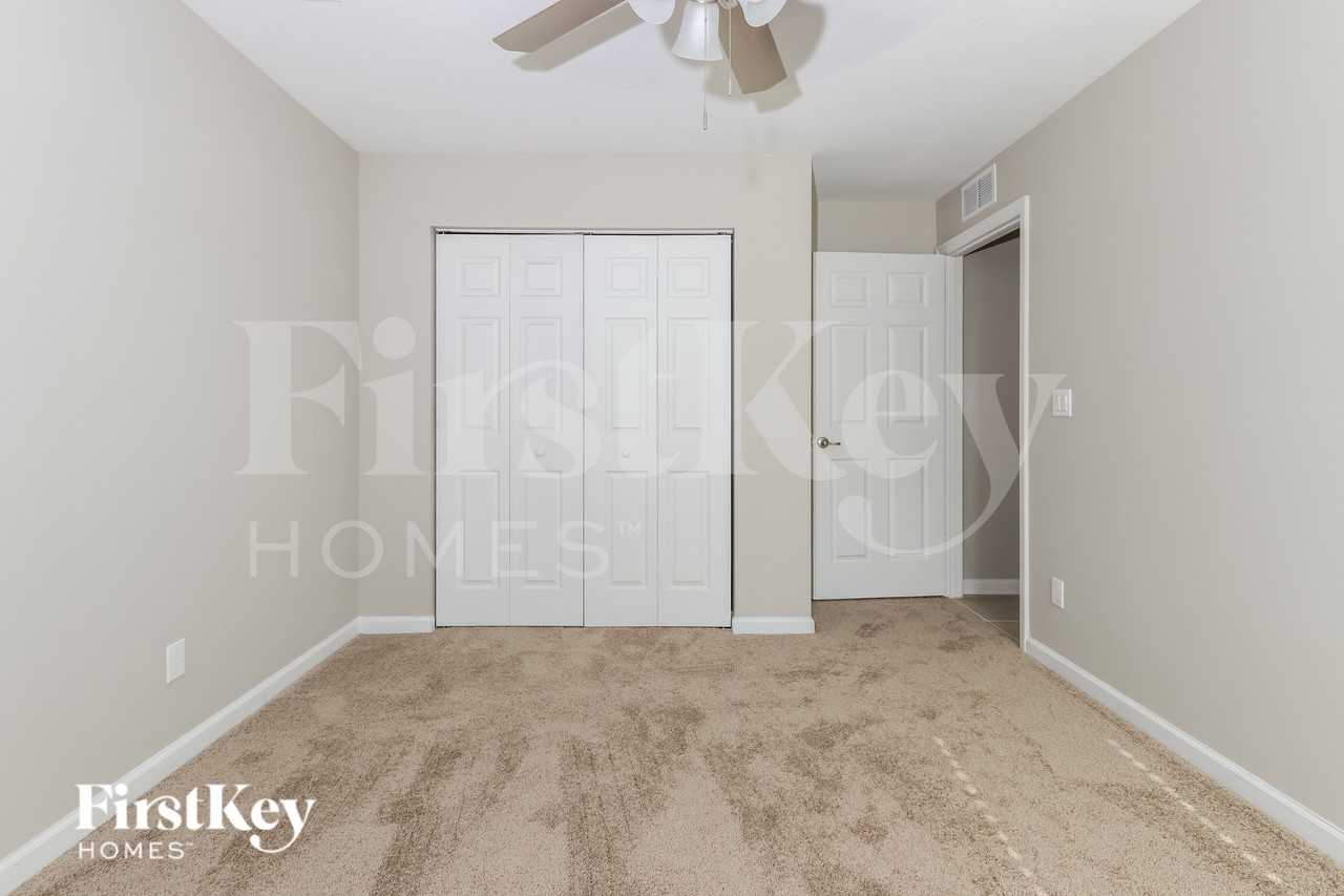310 Sw Undallo Rd - Photo 7 of 16