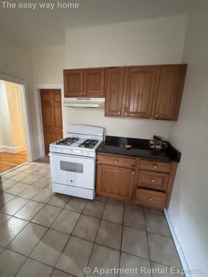 8 Dudley St #1 - Photo 4 of 11