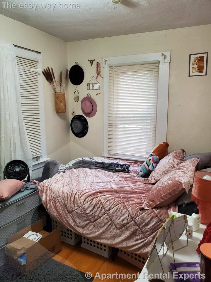 17 Bay St #3L - Photo 6 of 11