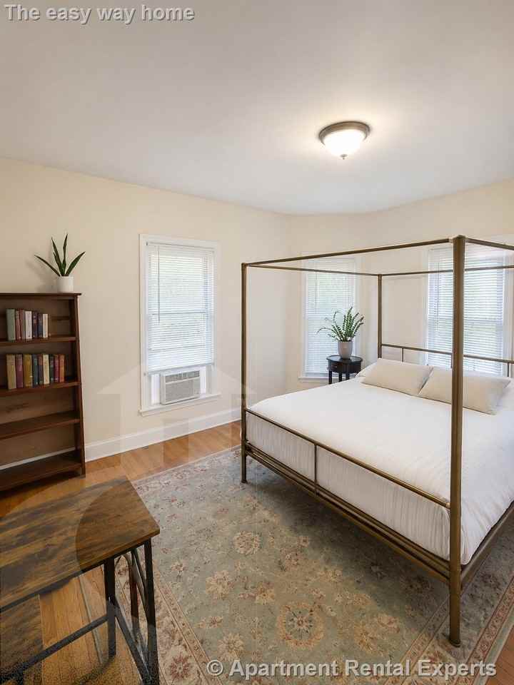 185 Beacon St #2 - Photo 5 of 9