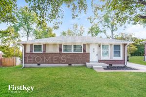 featured image of 2909B Lakeland Dr