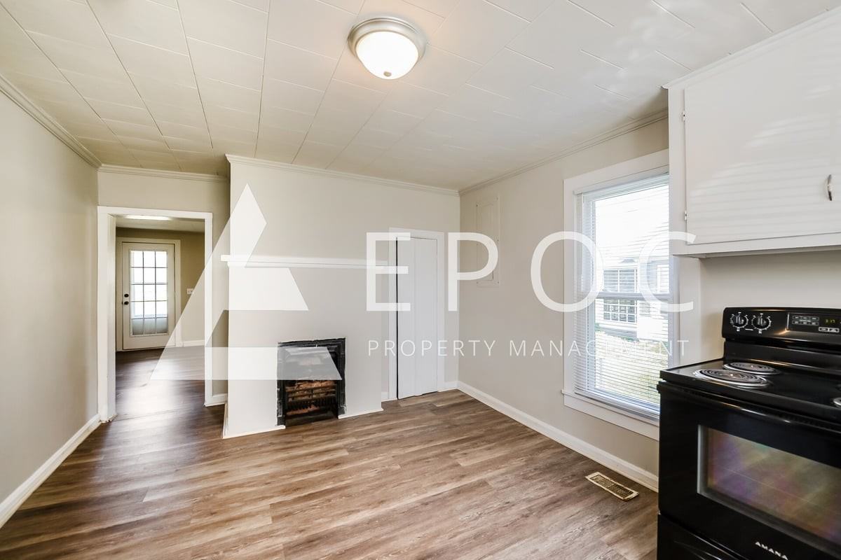 300 Piedmont Ave - Photo 3 of 15