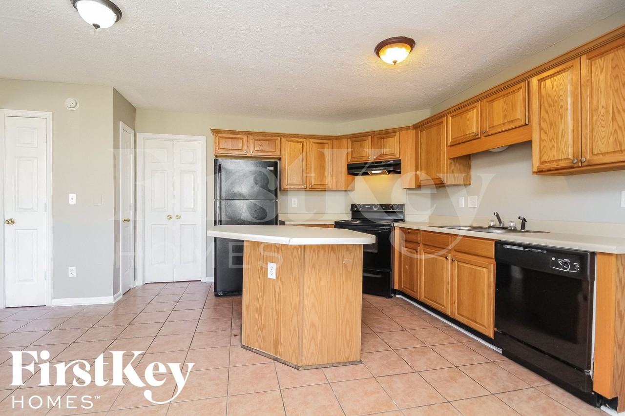 5153 Grand Pines Dr - Photo 6 of 15