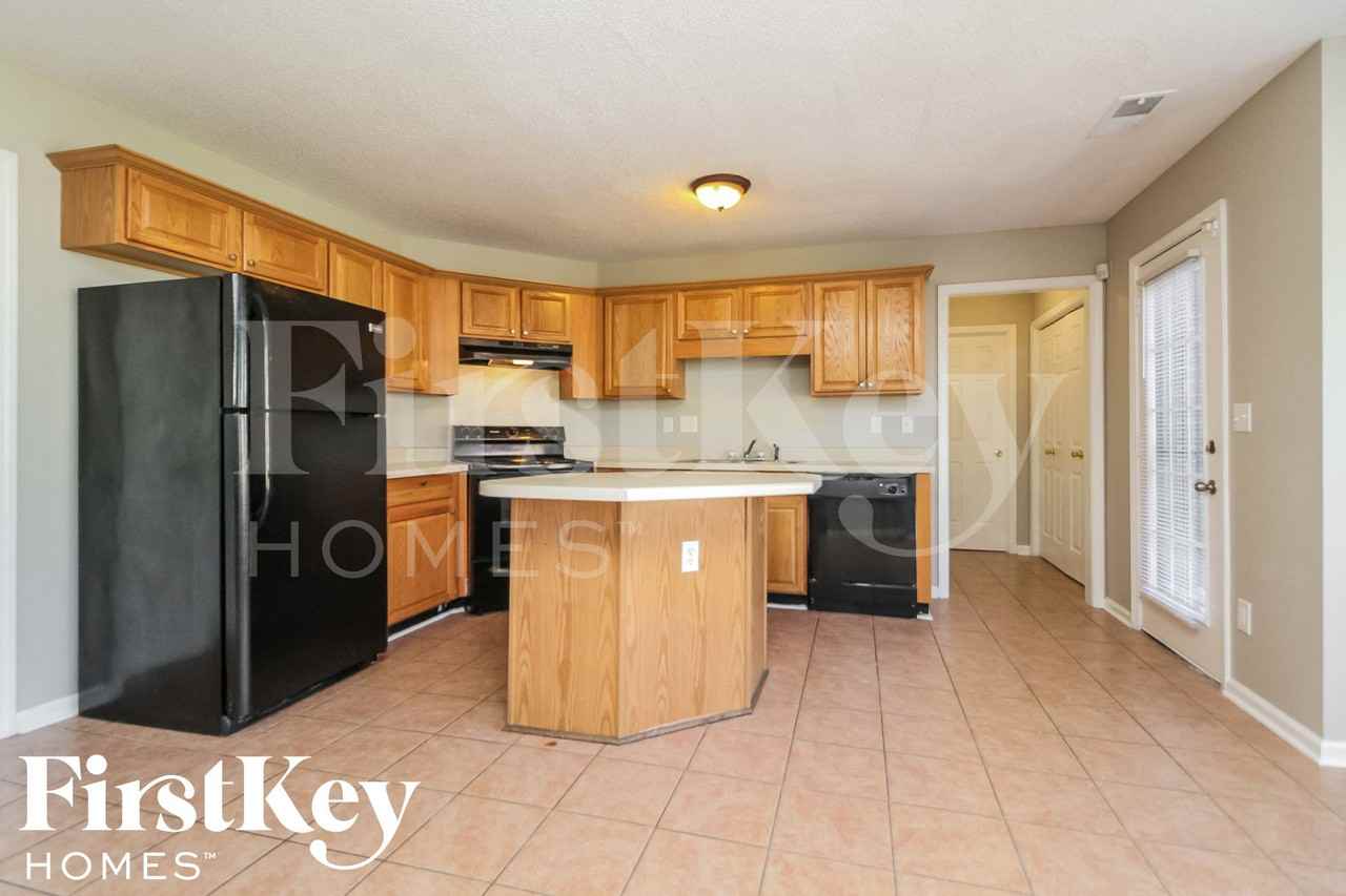 5153 Grand Pines Dr - Photo 7 of 15
