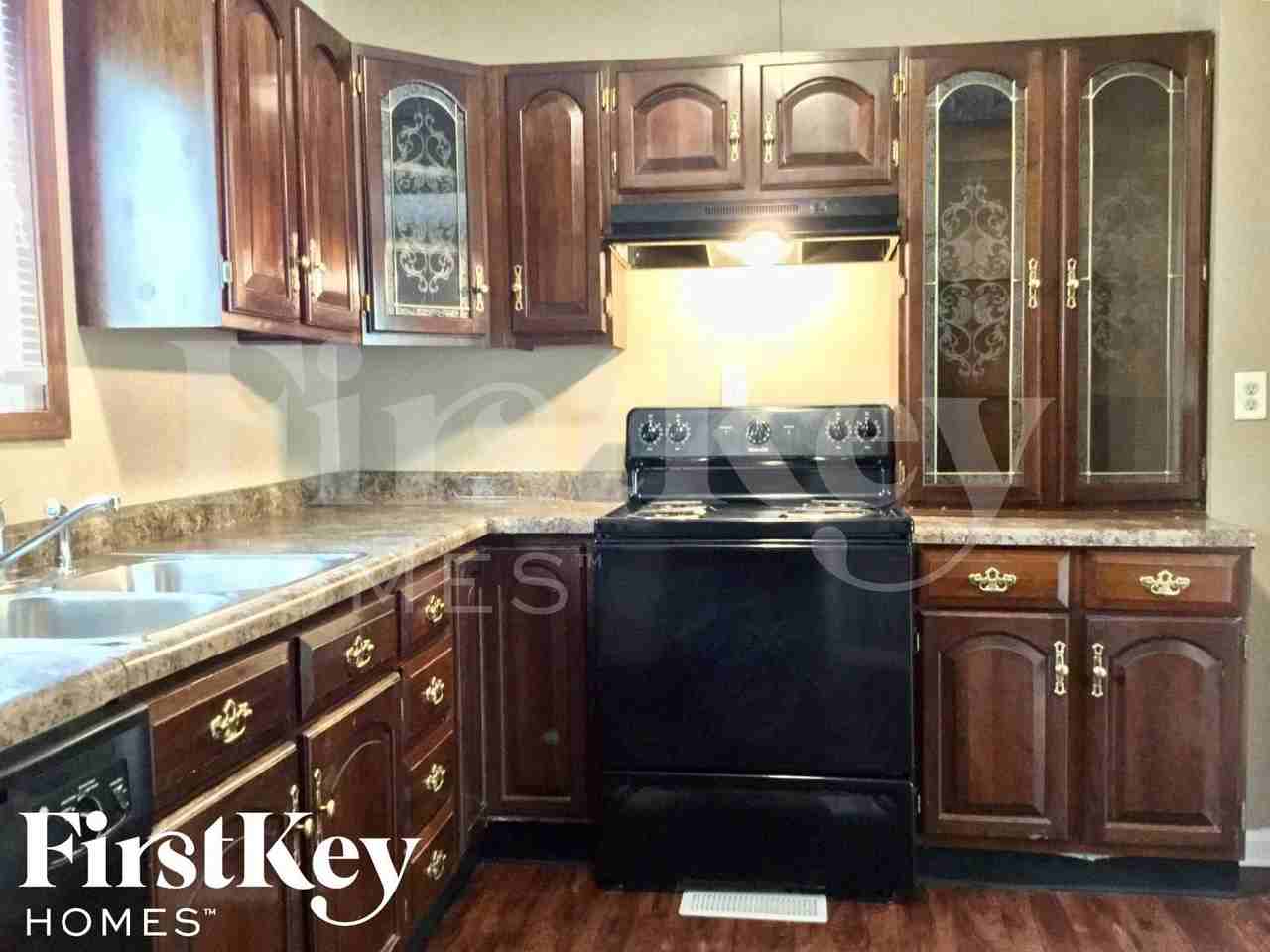 4209 E Pleasant Run Parkway South Dr - Photo 6 of 15