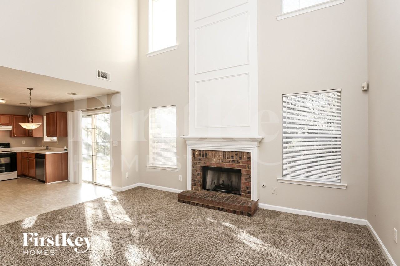 3871 Plantation Mill Dr - Photo 2 of 15