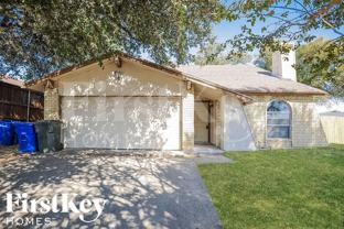 2113 Deerfield Dr - Photo 1 of 1