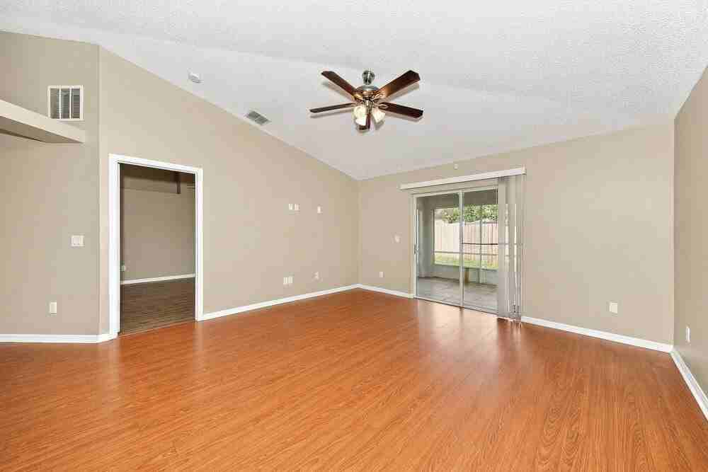 205 Tree Branch Ln - Photo 7 of 16