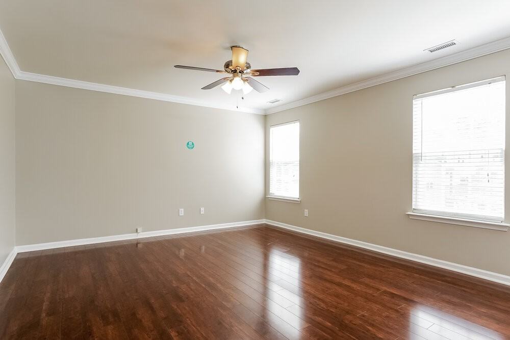 4005 Bearmont Pl - Photo 6 of 17