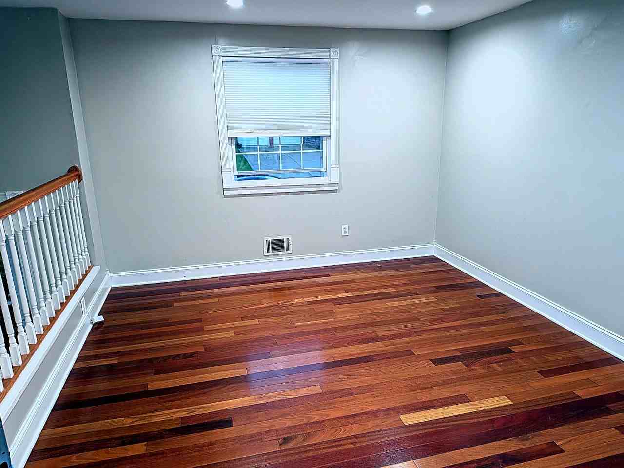 5018 Windriver Dr - Photo 2 of 11