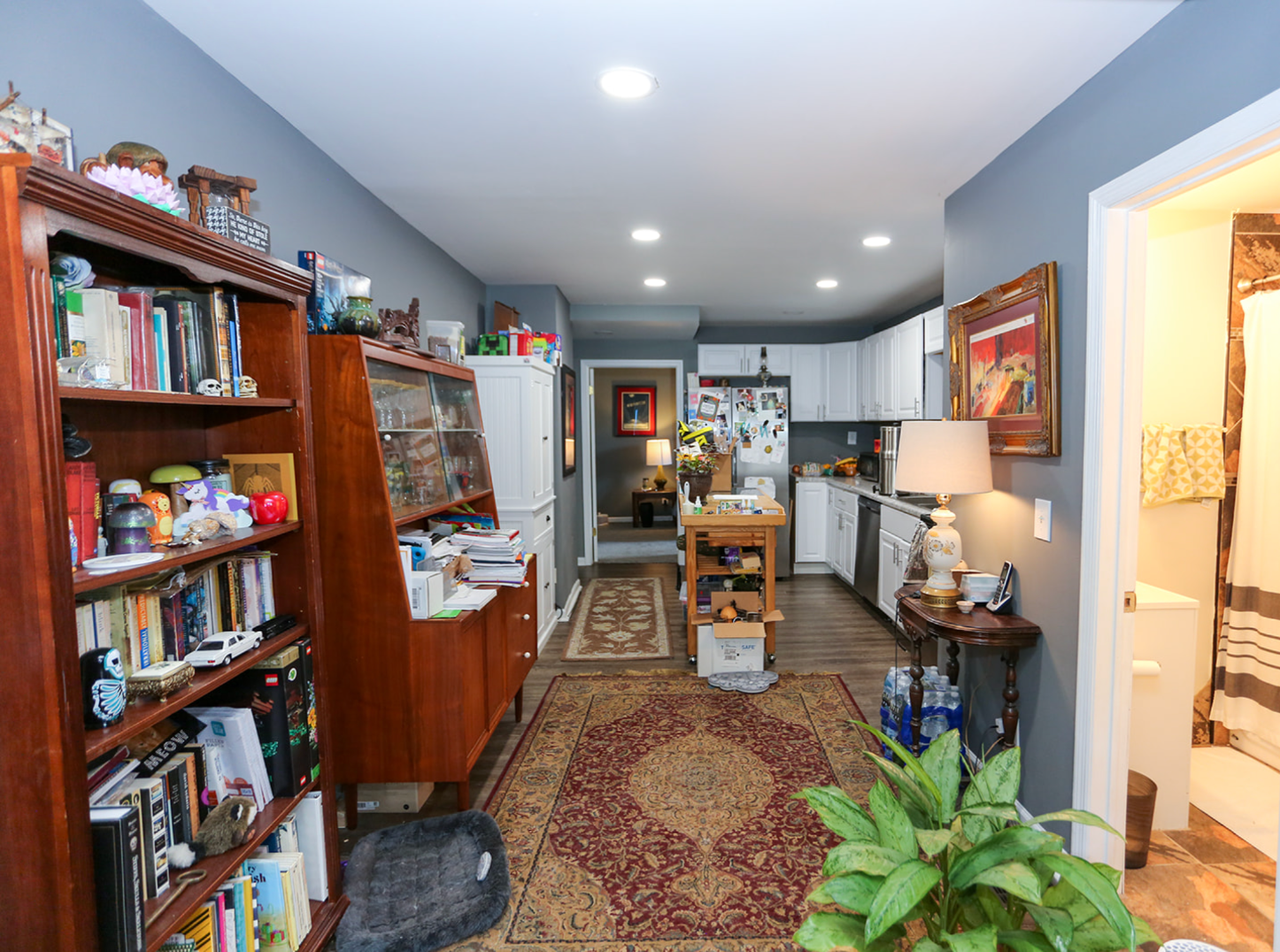 539 Jefferson Ave #1 - Photo 4 of 6