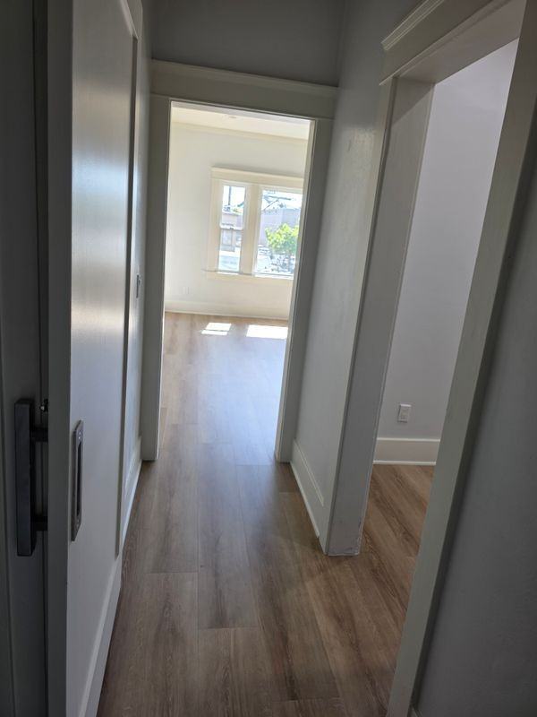 327 E 14th St - Photo 5 of 20