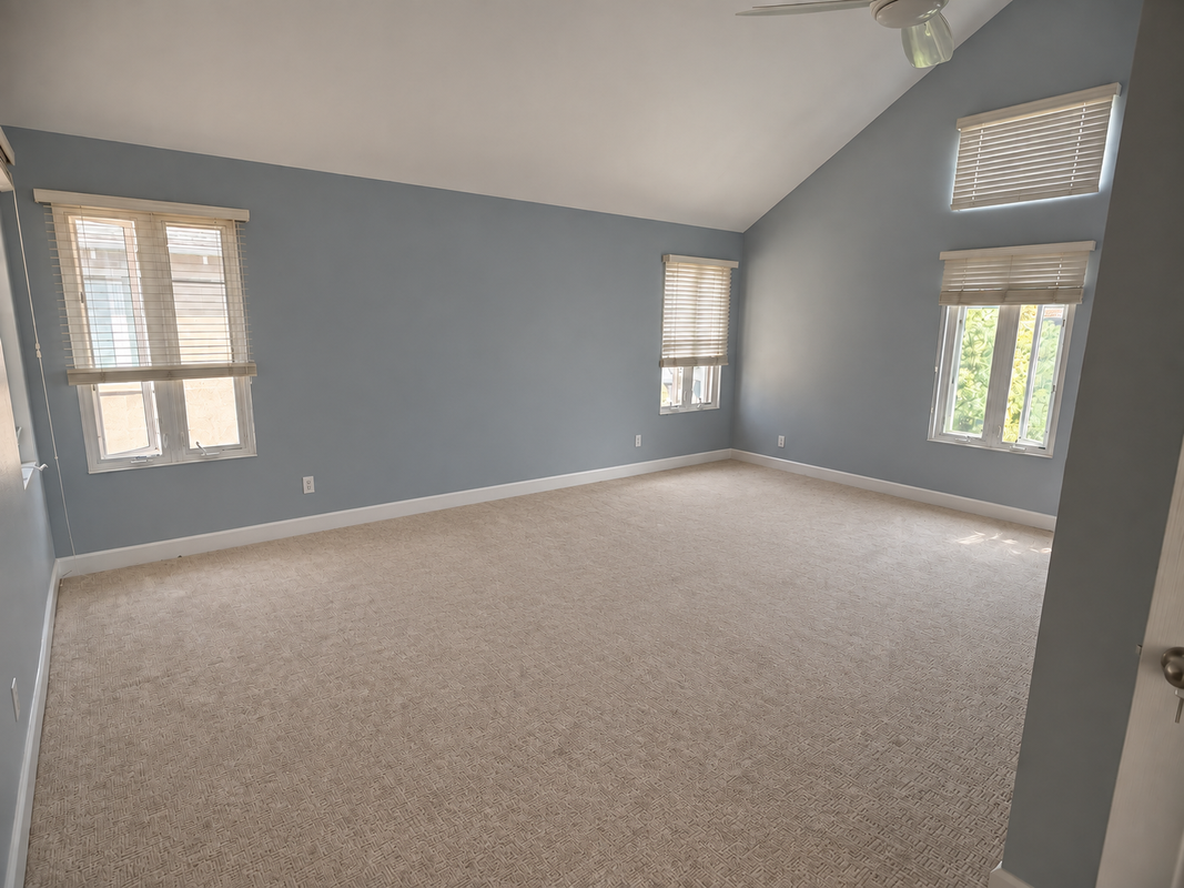 4365 Troost Ave - Photo 4 of 35