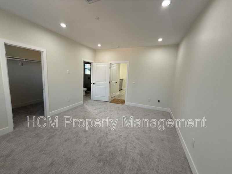 7761 16th St #C - Photo 5 of 21