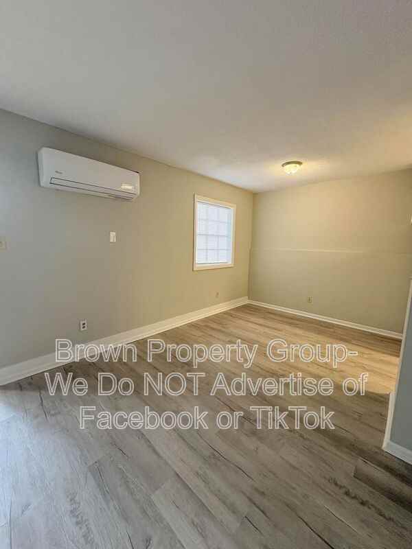 2456 Bragg Blvd Apt C - Photo 4 of 15