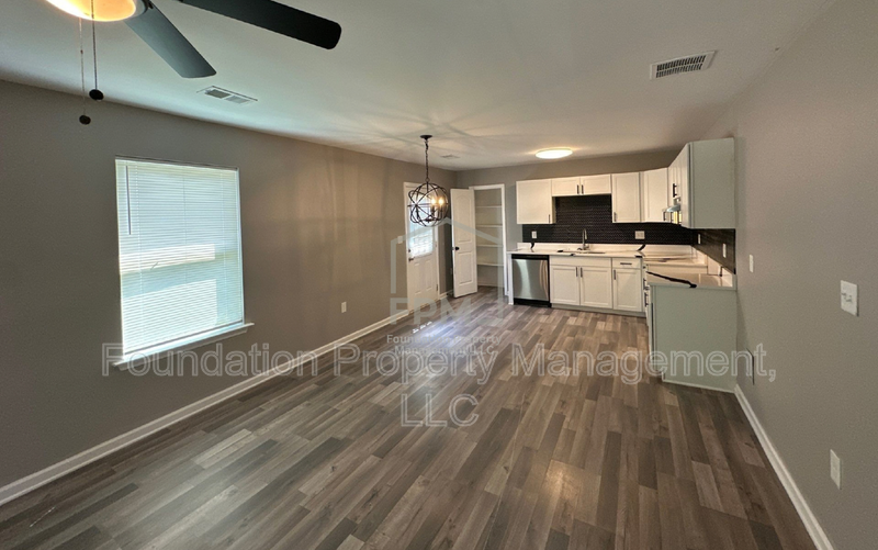 3819 Grey Rd - Photo 4 of 24