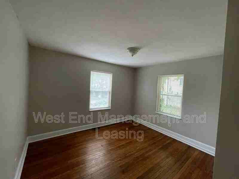 909 Cornell Ave - Photo 7 of 11
