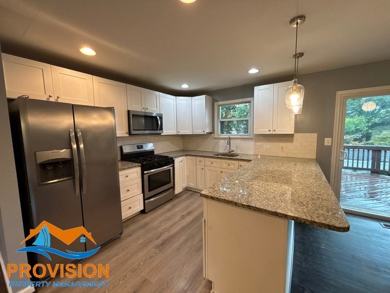 450 Nolcrest Rd - Photo 4 of 30