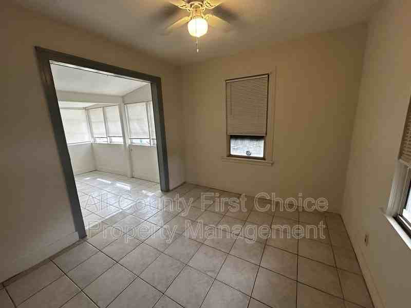 3821 18th St N - Photo 3 of 17