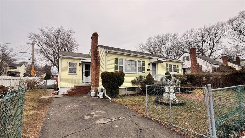 27 Ralwood Rd - Photo 6 of 37