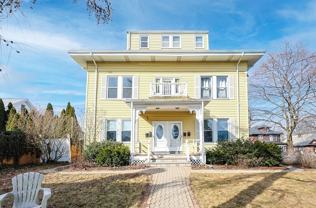 121 White St - Photo 1 of 1