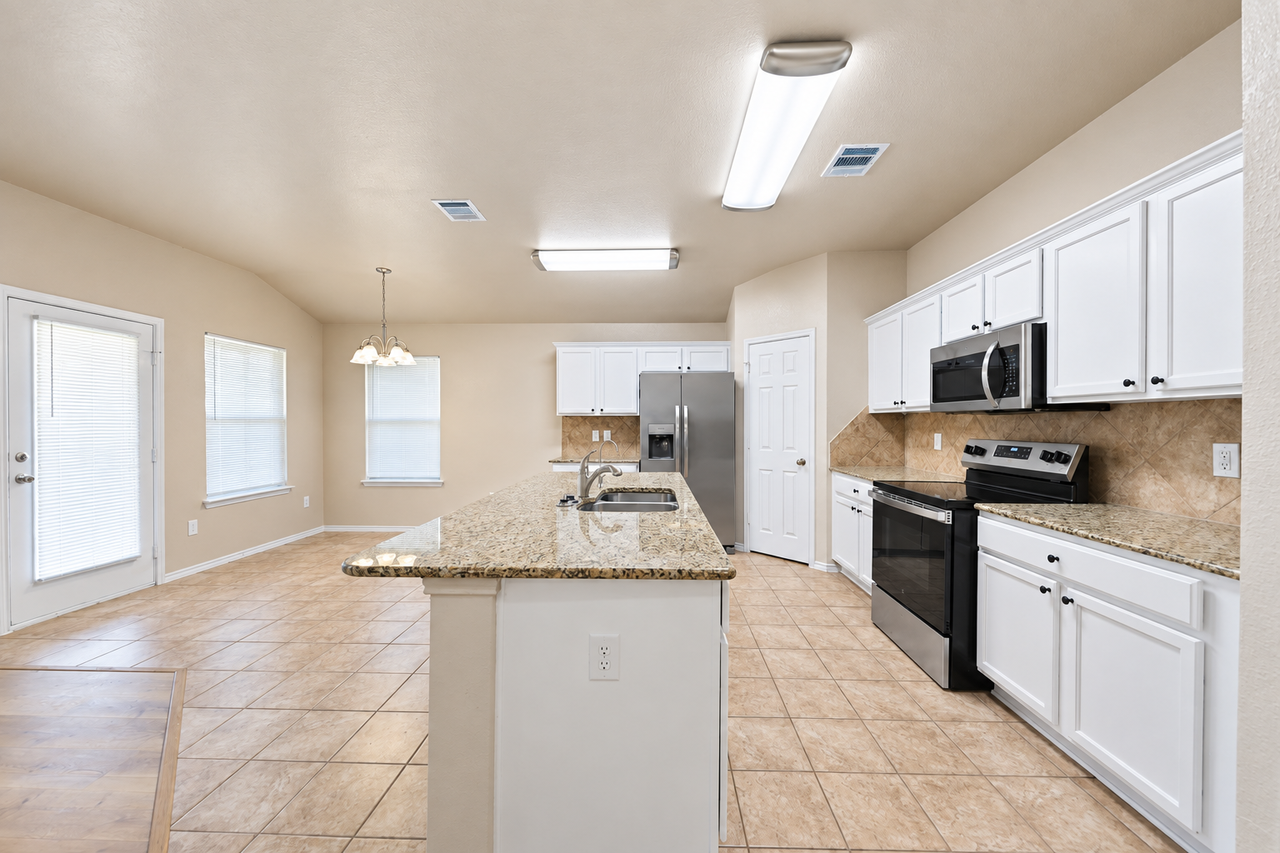 1310 Gigante Dr - Photo 4 of 19