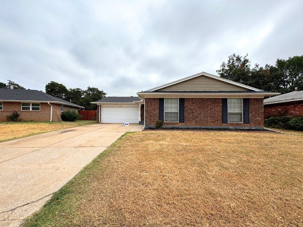 3128 Greenbrier Ter