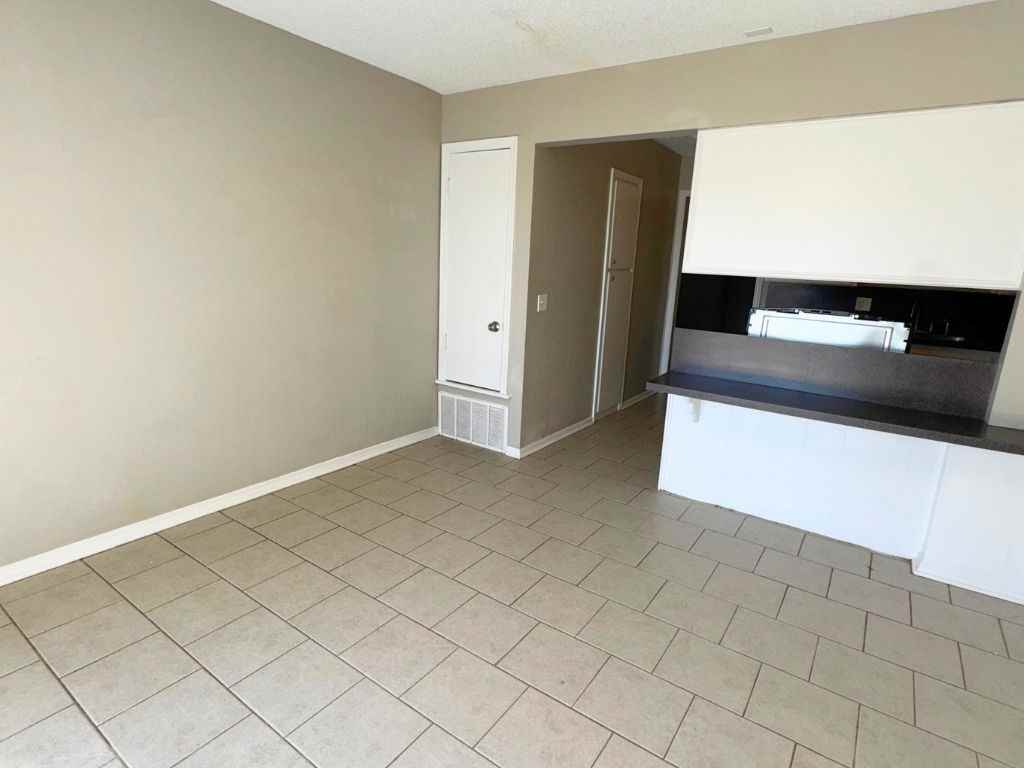 3128 Greenbrier Ter - Photo 7 of 20