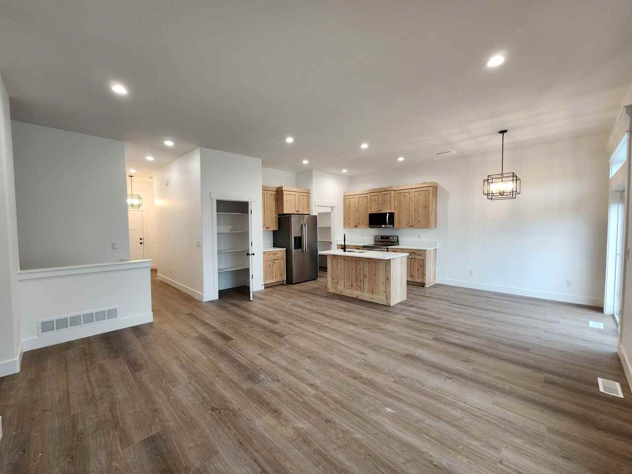 3415 Wallace Way - Photo 7 of 16
