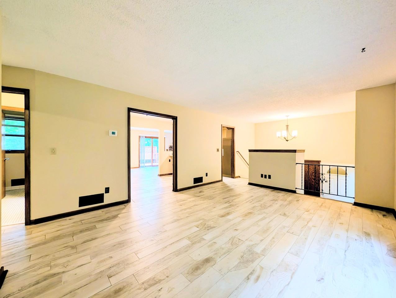 15740 Pilar Rd N - Photo 7 of 24