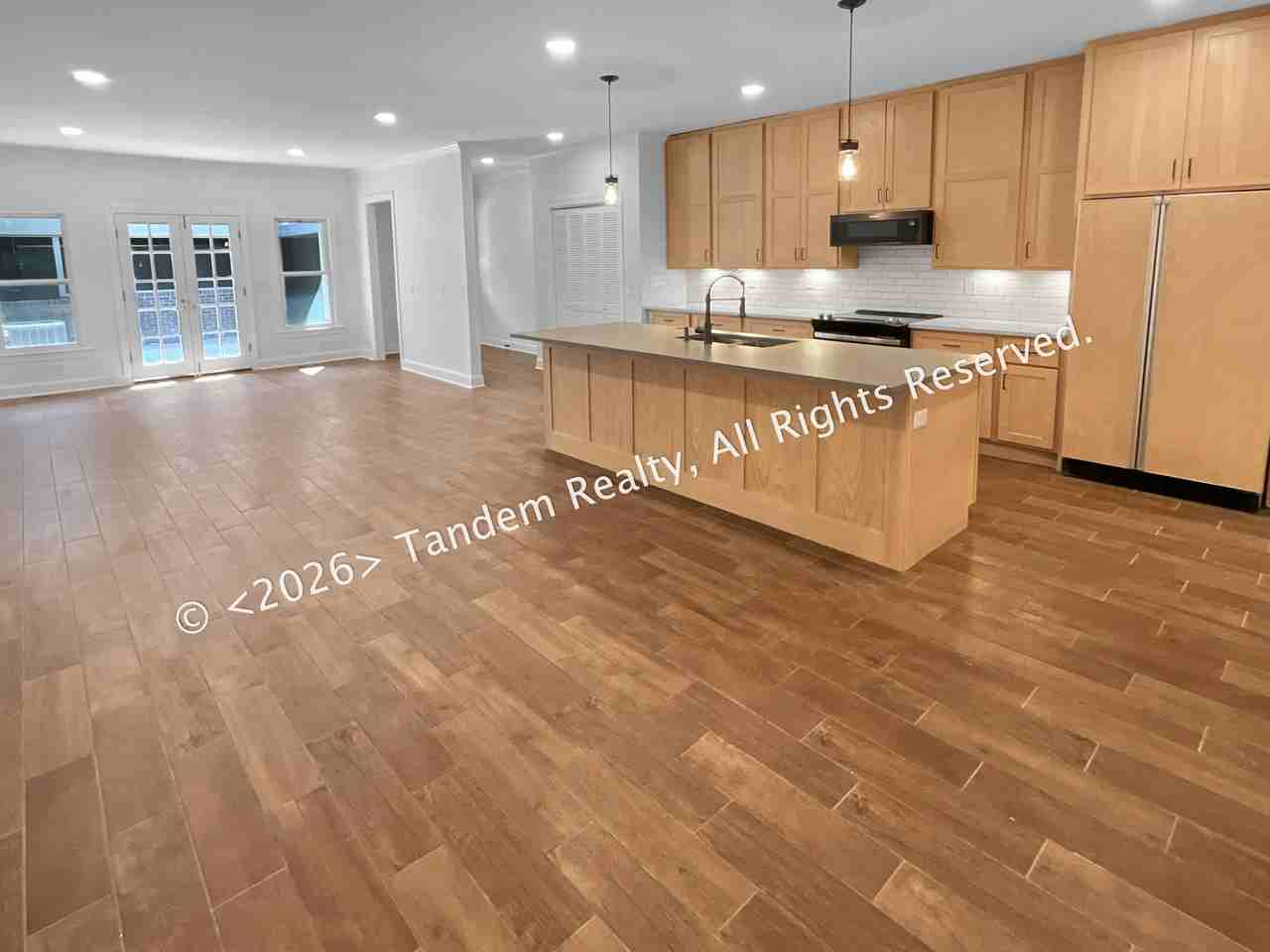 1024B 18th Ave S - Photo 4 of 21
