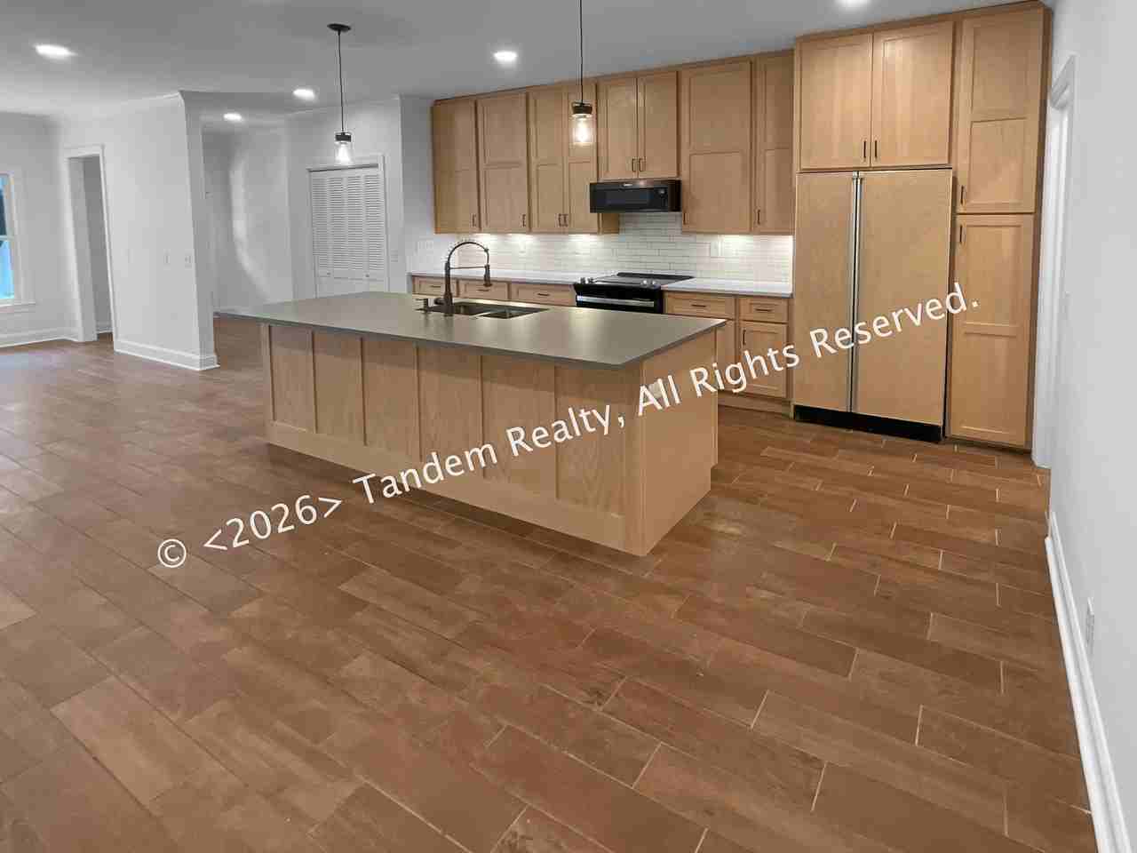 1024B 18th Ave S - Photo 5 of 21
