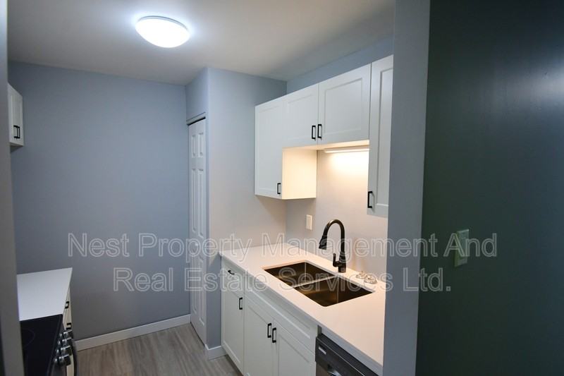 3030 Mcgill Cres #22 - Photo 6 of 14