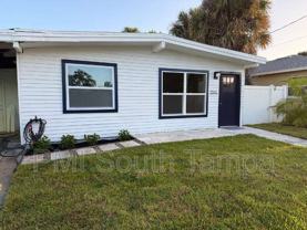 1541 W La Salle St - Photo 1 of 1