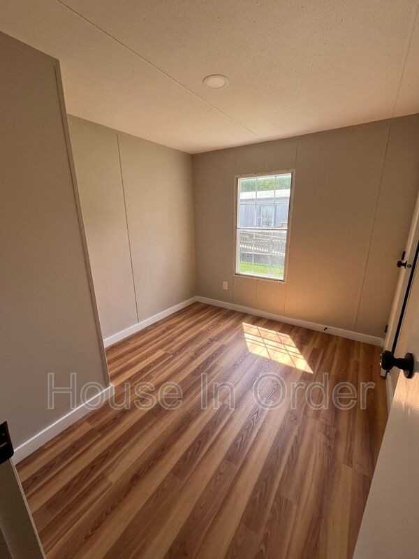 51 Cactus Dr - Photo 5 of 11