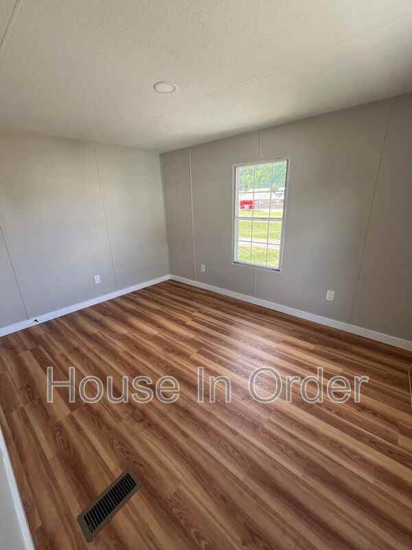 51 Cactus Dr - Photo 6 of 11