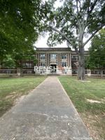 featured image of 900 S College St #D17