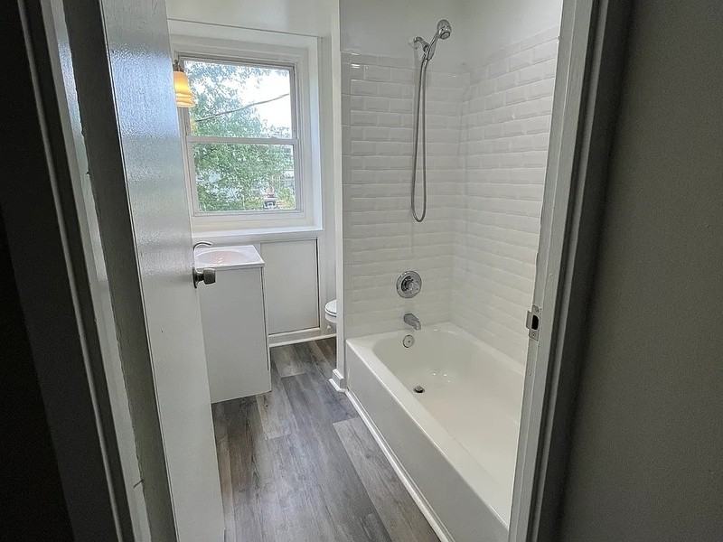 1616 Melby Ct - Photo 7 of 14