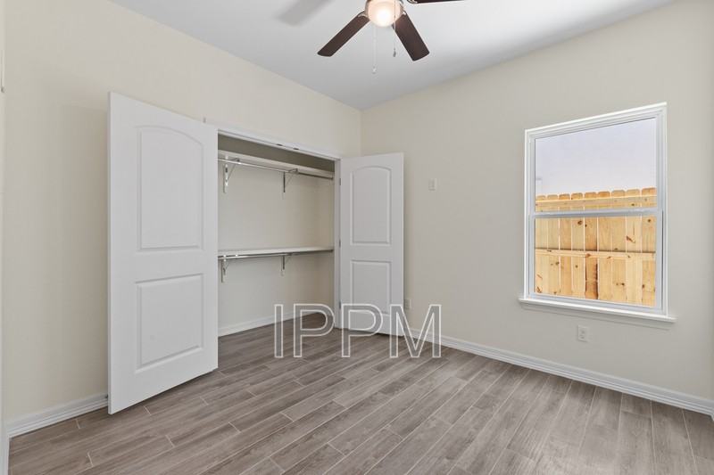 849 Trimpe Ln #AB - Photo 6 of 13