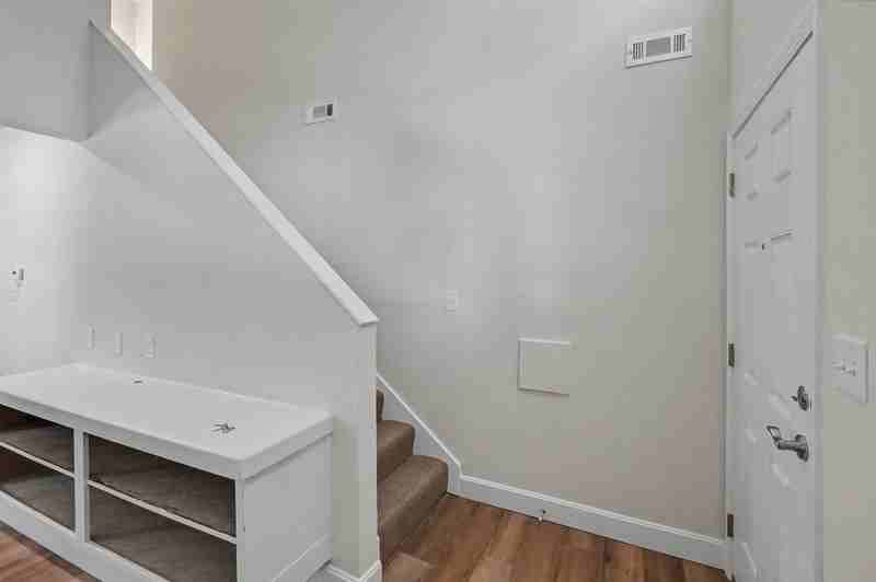 1125 Tennessee St - Photo 2 of 28