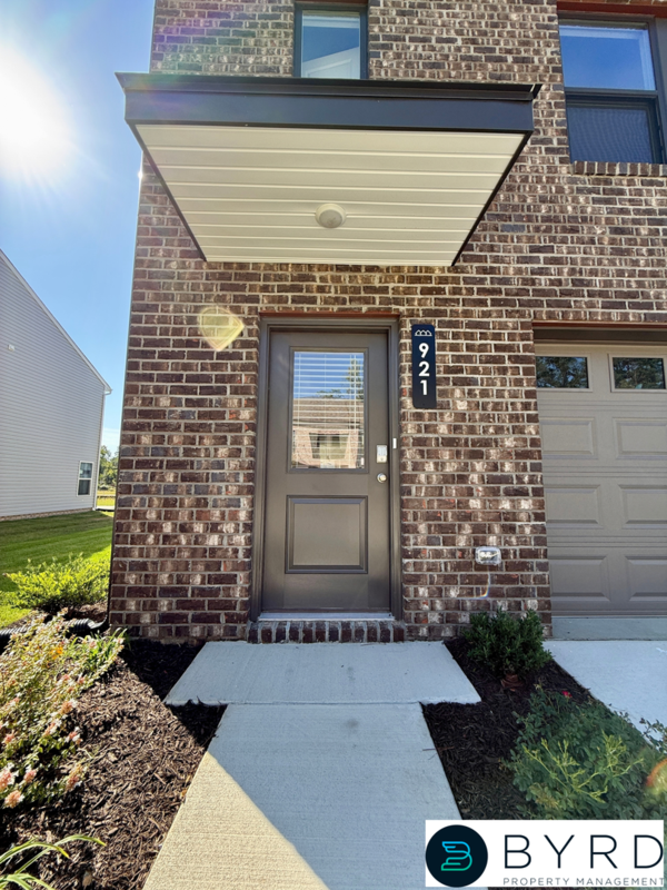 921 Encore Autumn Ln - Photo 3 of 29