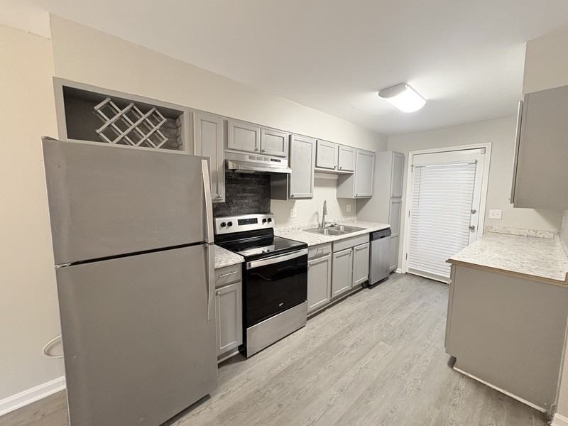 153 Wood Ct - Photo 6 of 24