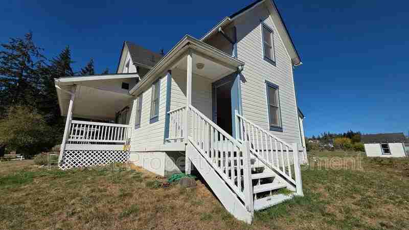 17840 Noll Rd Ne - Photo 3 of 26