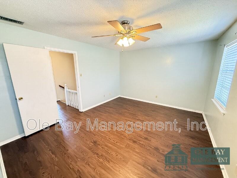 120 - Photo 7 of 8