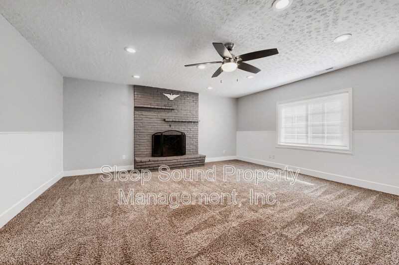 8441 Se Bush St #A - Photo 5 of 22