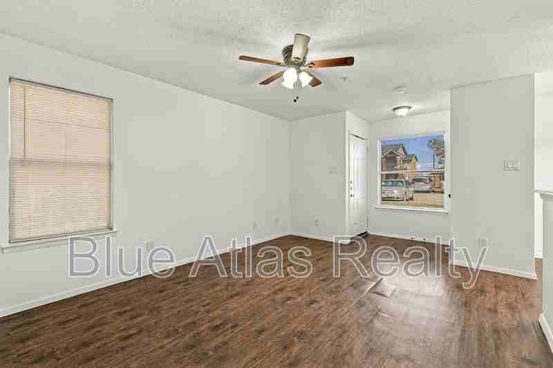 5104 Herrick Ct #C - Photo 3 of 23