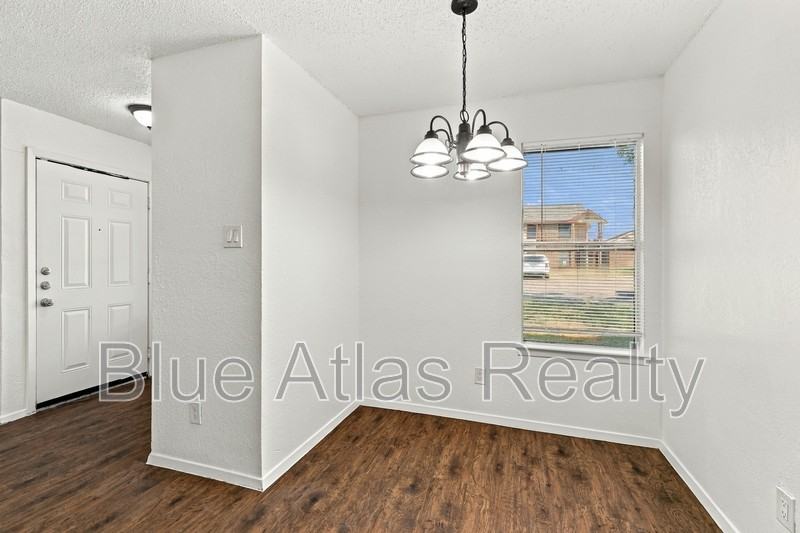 5104 Herrick Ct #C - Photo 5 of 23