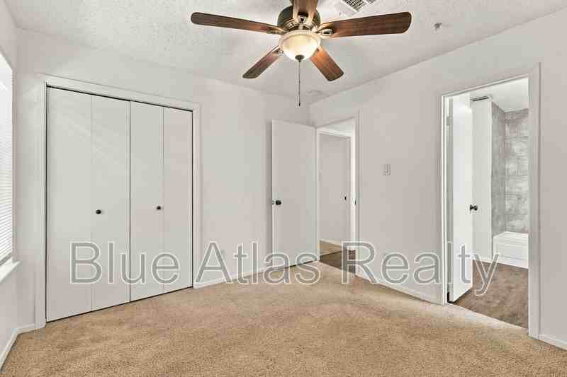 5104 Herrick Ct #C - Photo 7 of 23